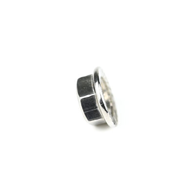 맞춤형 Din6923 A2 스테인리스 스틸 헥사곤 플랜지 견과류 M6 1mm