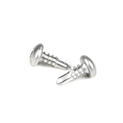 우수한 SUS410 스테인리스 스틸 4.8x13mm 판 헤드 셀프 드릴링 스크루 토크스 헤드 스크루
